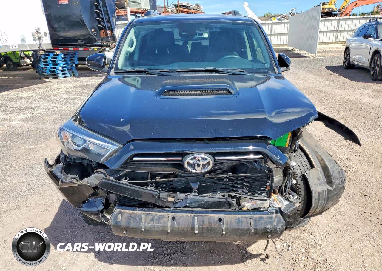 2022 Toyota 4Runner Trd Off-Road Premium VIN:JTERU5JRXN6011545 - 5