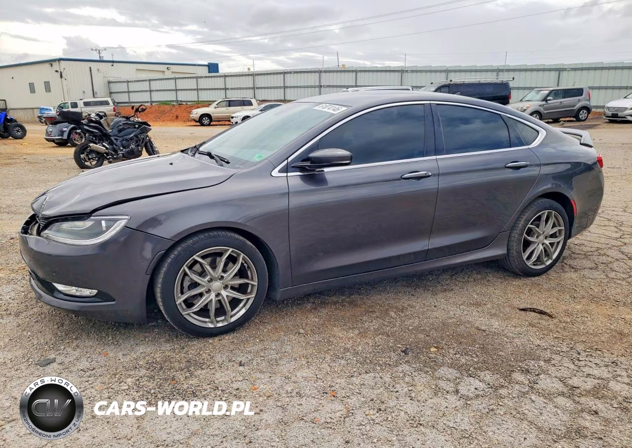2015 Chrysler 200 C – zdjęcie 1 z 12