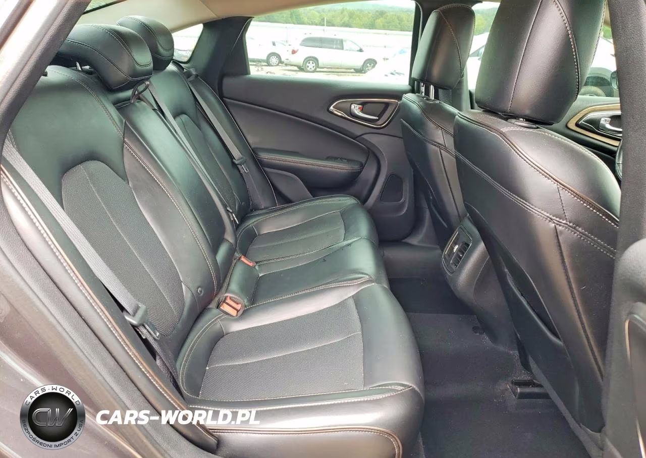 2015 Chrysler 200 C VIN:1C3CCCEG6FN512387 - 10