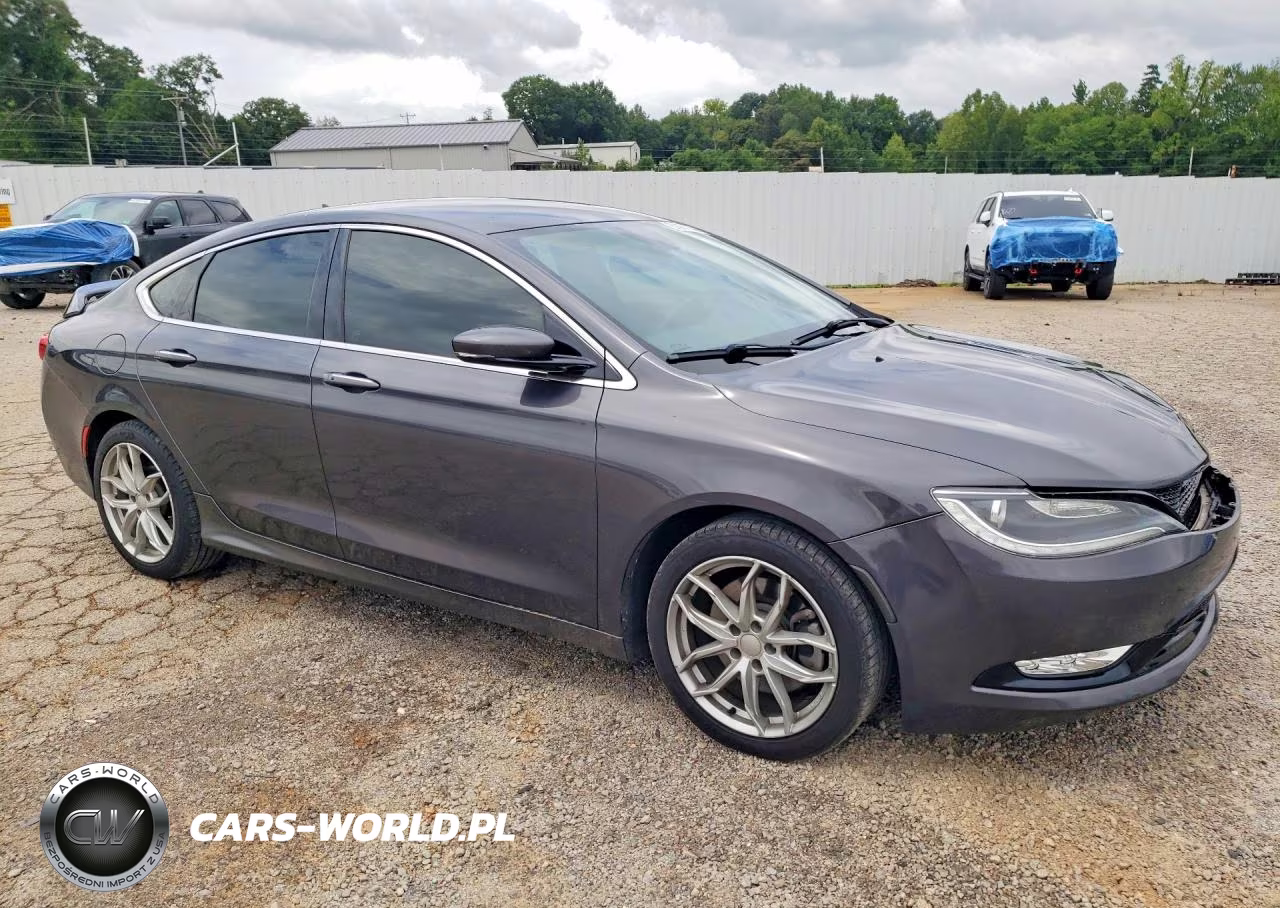 2015 Chrysler 200 C VIN:1C3CCCEG6FN512387 - 4