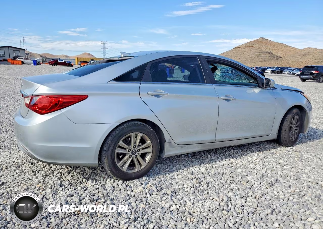 2013 Hyundai Sonata Gls VIN:5NPEB4AC6DH613362 - 3