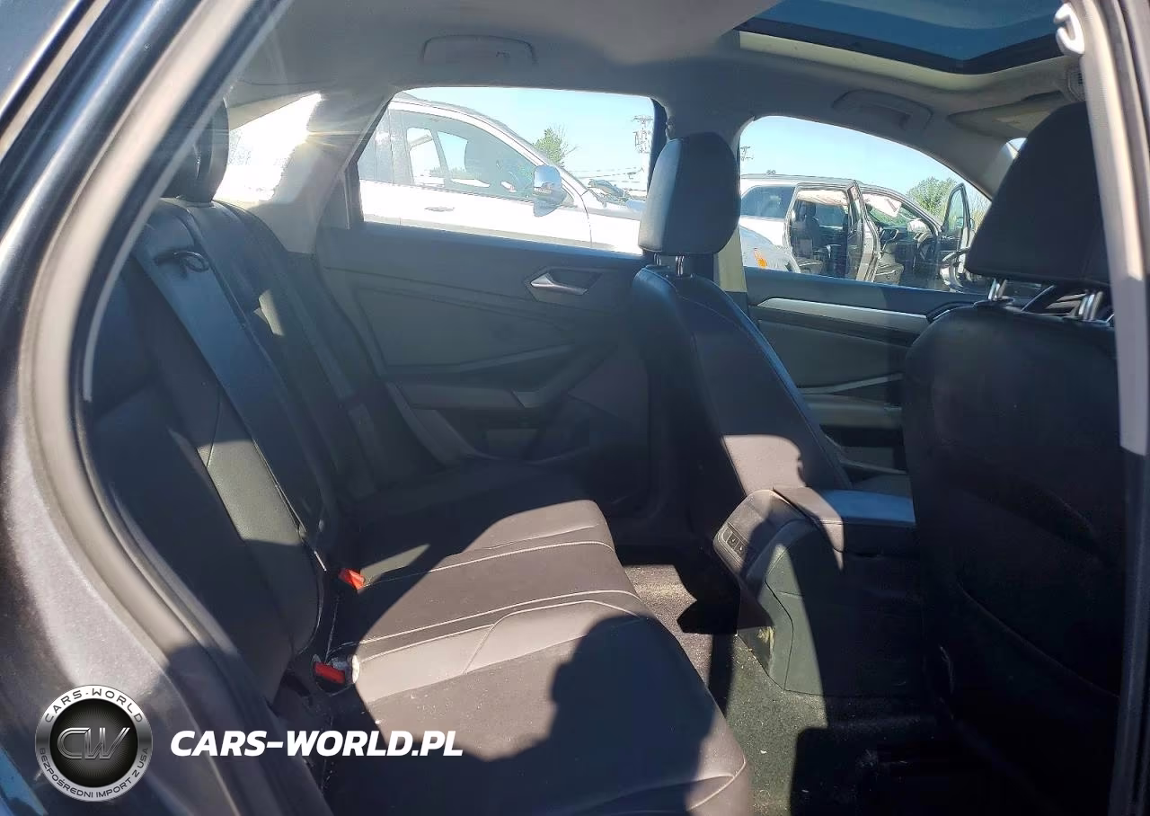 2019 Volkswagen Jetta S-Se-R-Line VIN:3VWC57BU4KM239295 - 10