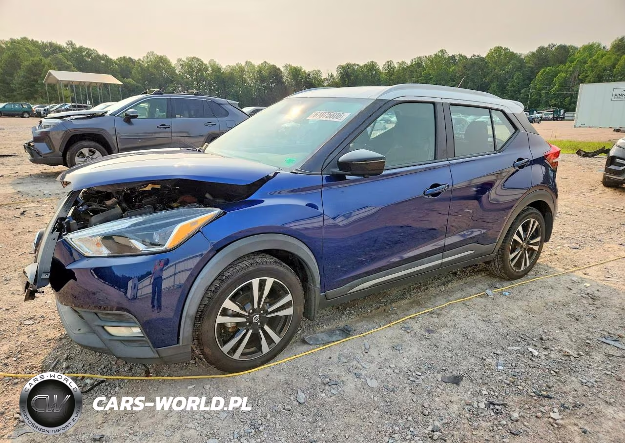 2019 Nissan Kicks Sr