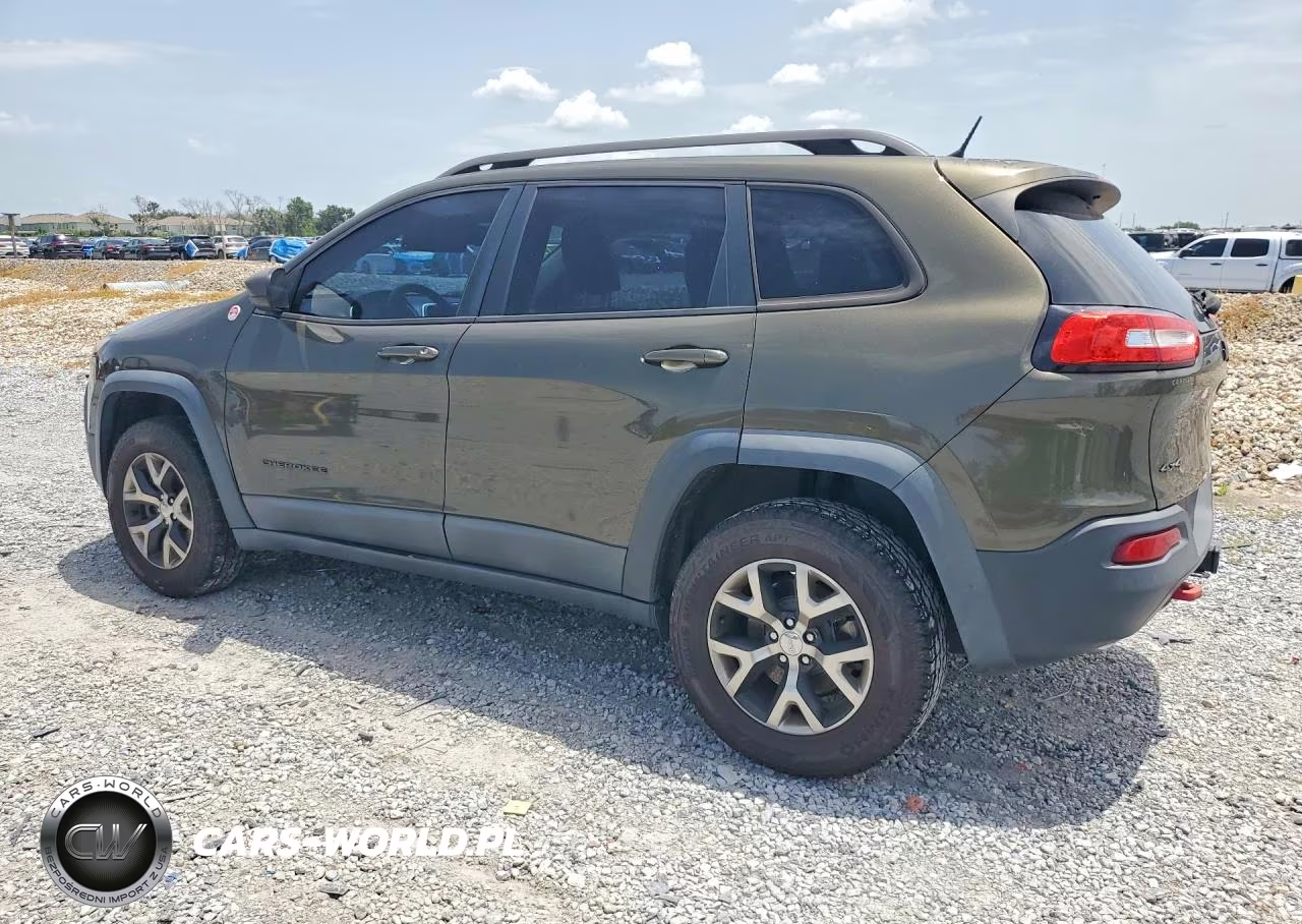 2015 Jeep Cherokee Trailhawk VIN:1C4PJMBS6FW717025 - 2
