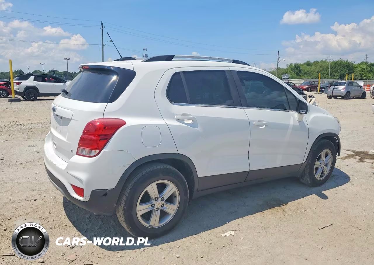 2020 Chevrolet Trax 1Lt VIN:KL7CJLSB5LB312783 - 3