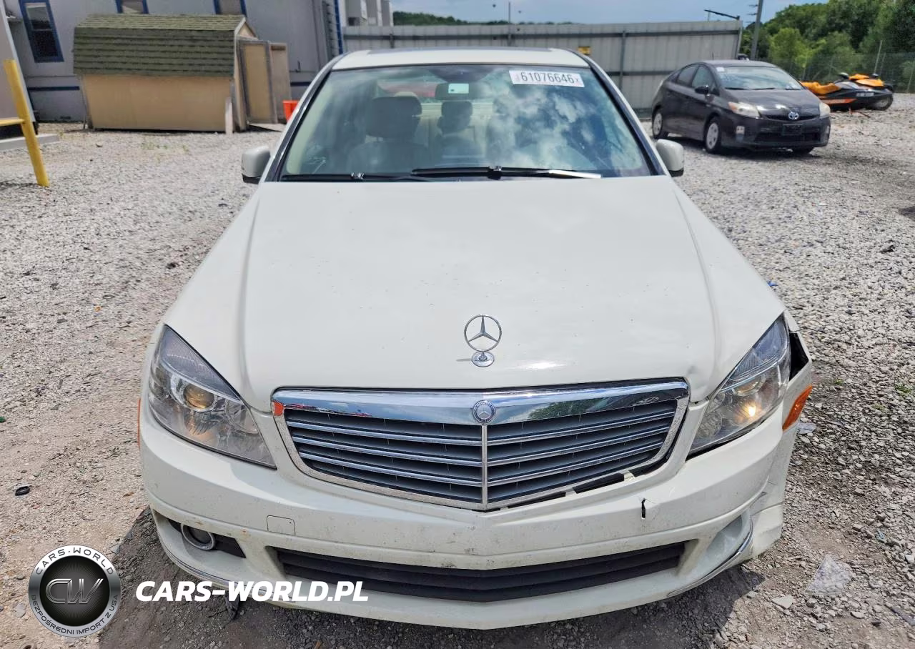 2011 Mercedes-Benz C 300 VIN:WDDGF5EB1BR167492 - 5