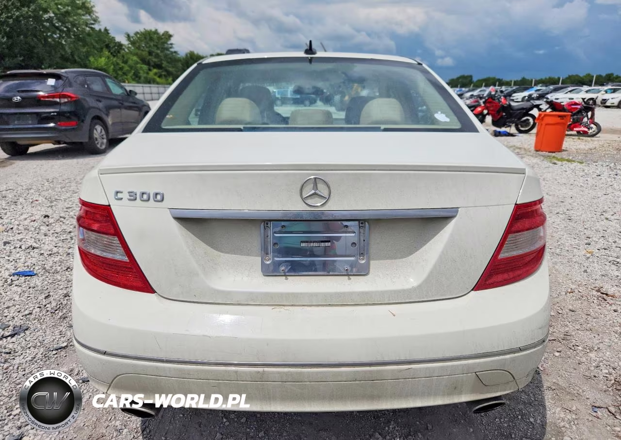 2011 Mercedes-Benz C 300 VIN:WDDGF5EB1BR167492 - 6