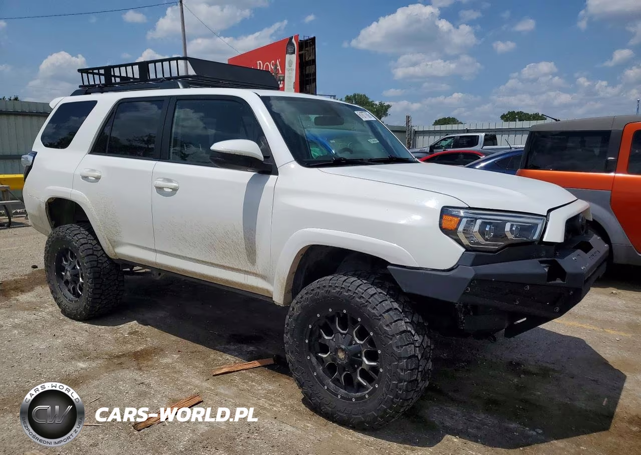 2014 Toyota 4Runner Sr5 VIN:JTEBU5JR2E5177517 - 4