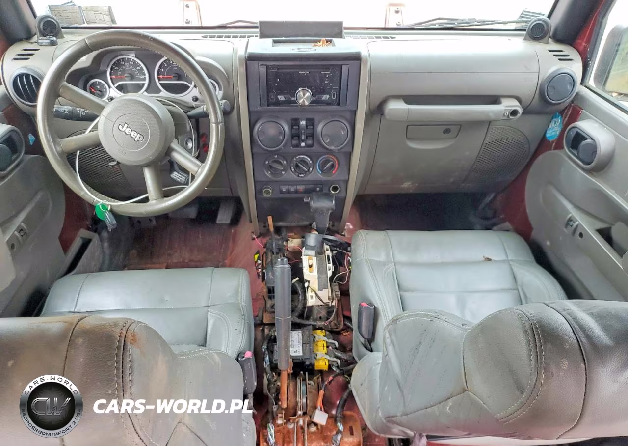 2007 Jeep Wrangler Rubicon VIN:1J8GA69157L114443 - 8