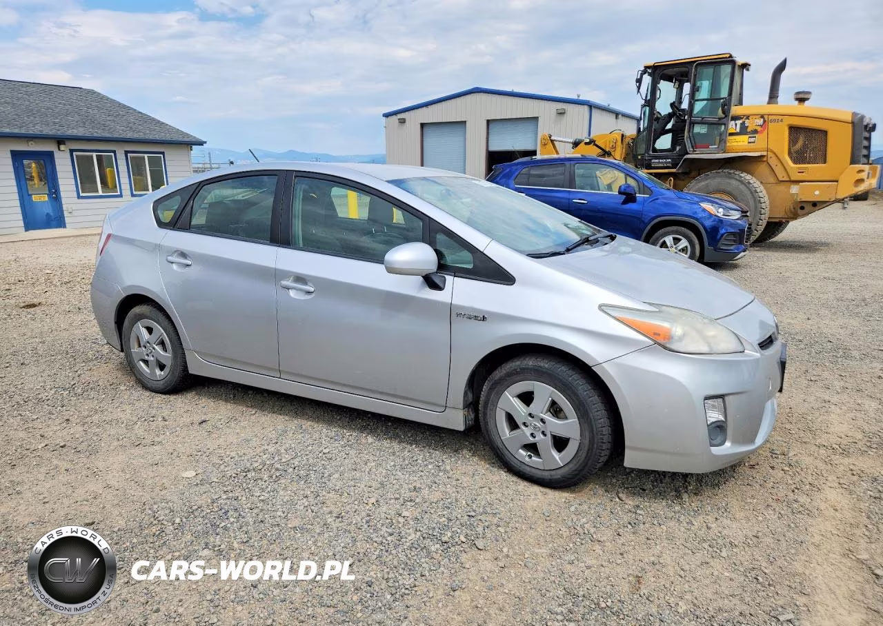 2010 Toyota Prius Ii VIN:JTDKN3DU8A5133067 - 4