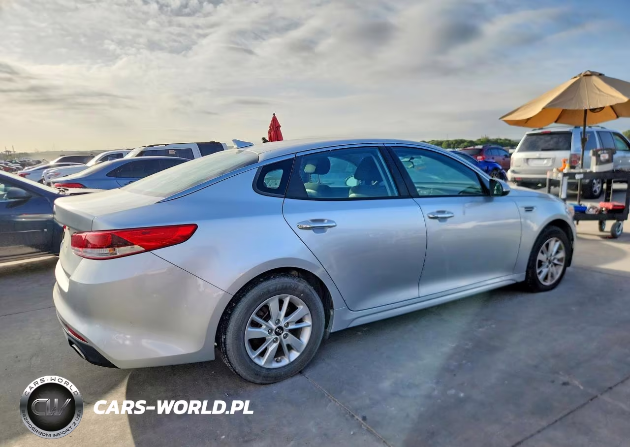 2017 Kia Optima Lx VIN:5XXGT4L34HG134295 - 3