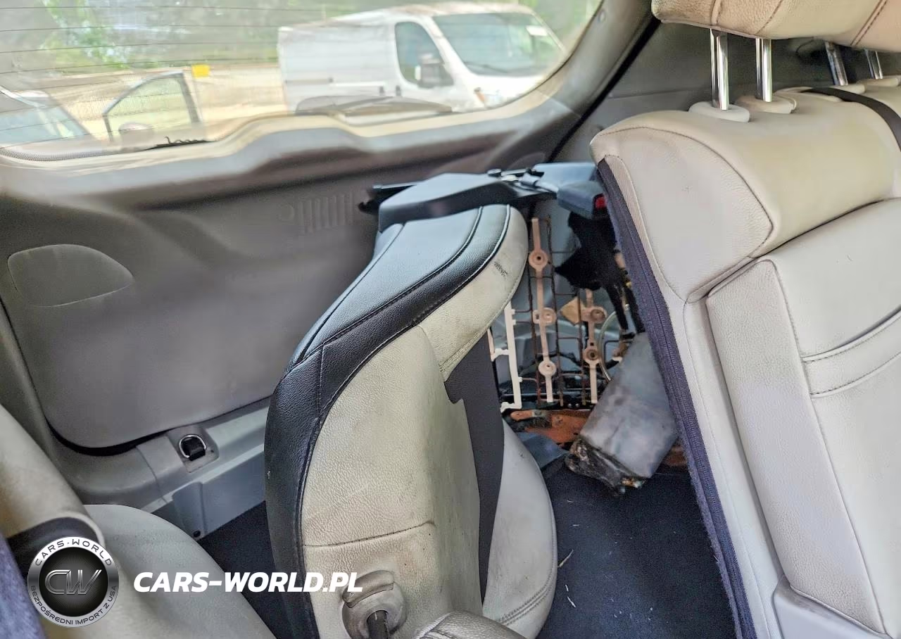 2019 Jeep Compass Latitude VIN:3C4NJDBB8KT839666 - 13