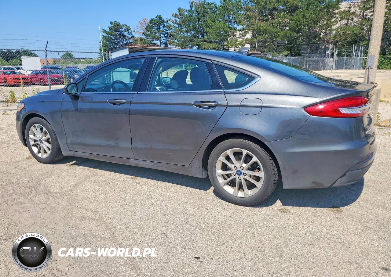 2019 Ford Fusion Se VIN:3FA6P0HD2KR247851 - 2