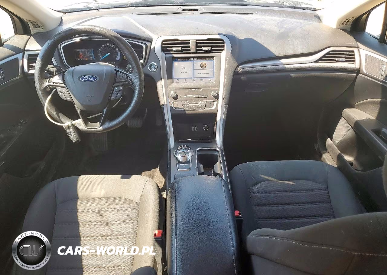 2019 Ford Fusion Se VIN:3FA6P0HD2KR247851 - 8