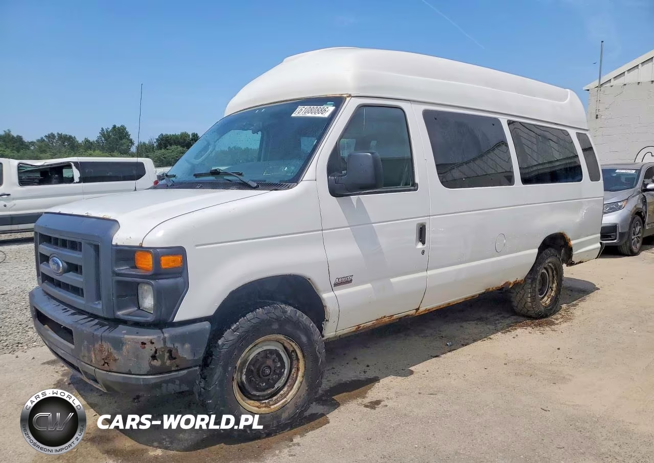 2013 Ford Econoline E350 Super Duty Van