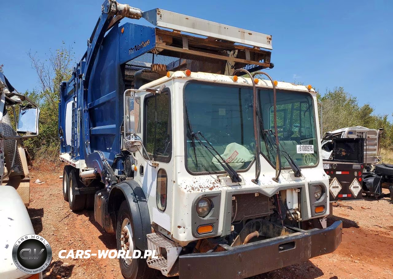 2012 Mack Mru613 Refuse Truck VIN:1M2AV02C4CM008950 - 4