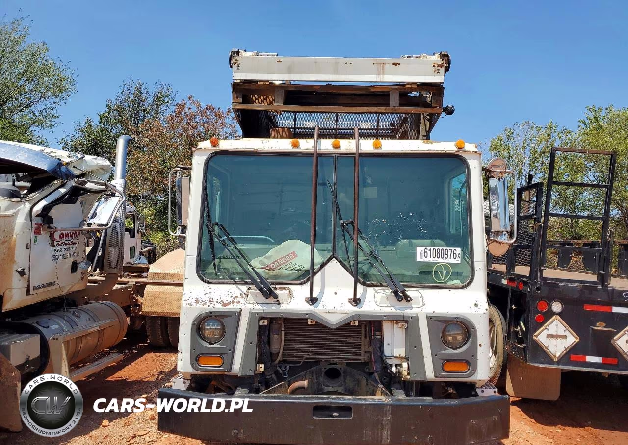 2012 Mack Mru613 Refuse Truck VIN:1M2AV02C4CM008950 - 5
