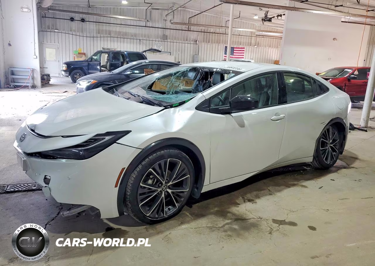 2024 Toyota Prius Xle – zdjęcie 1 z 13