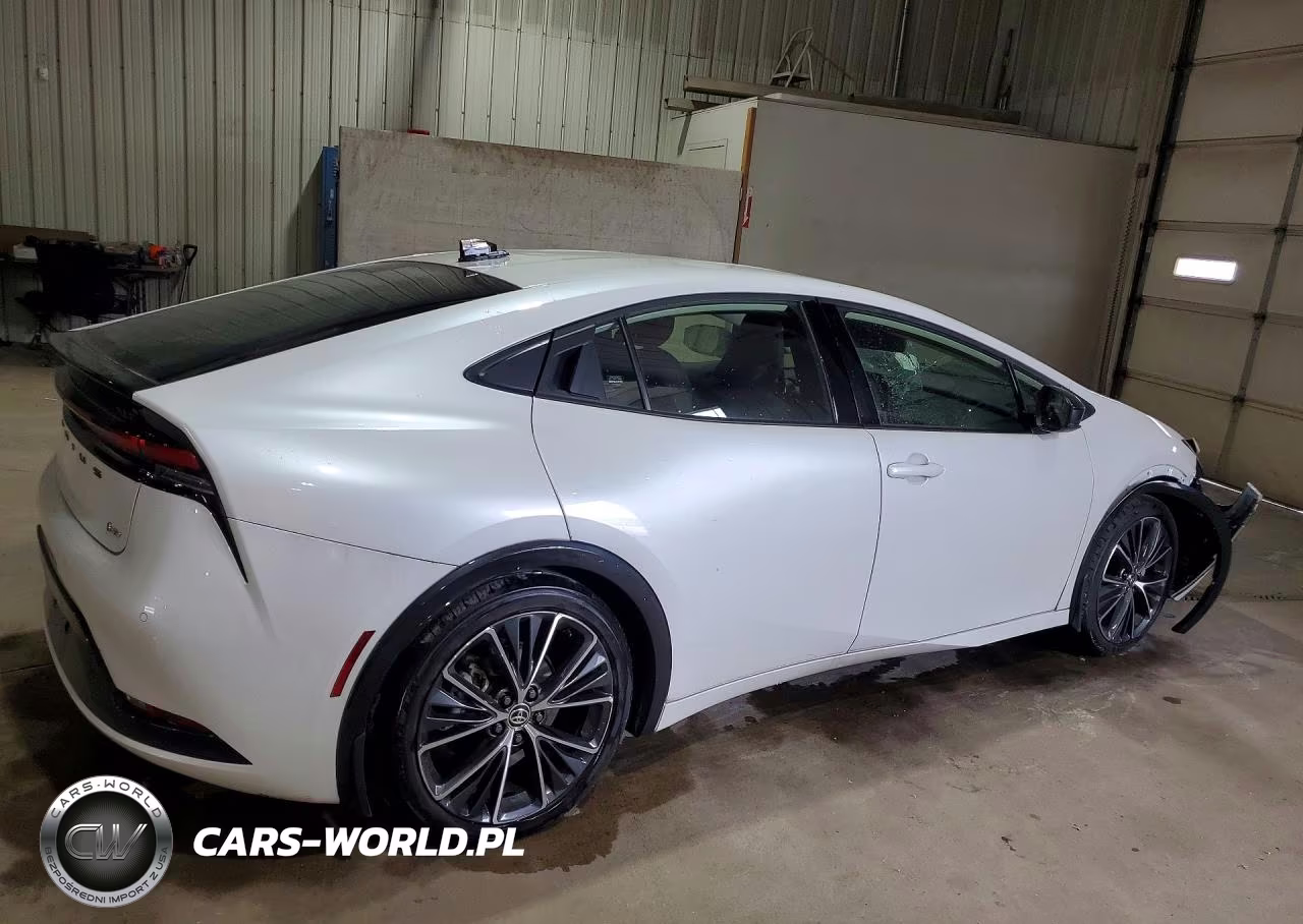 2024 Toyota Prius Xle VIN:JTDACAAU6R3035754 - 3