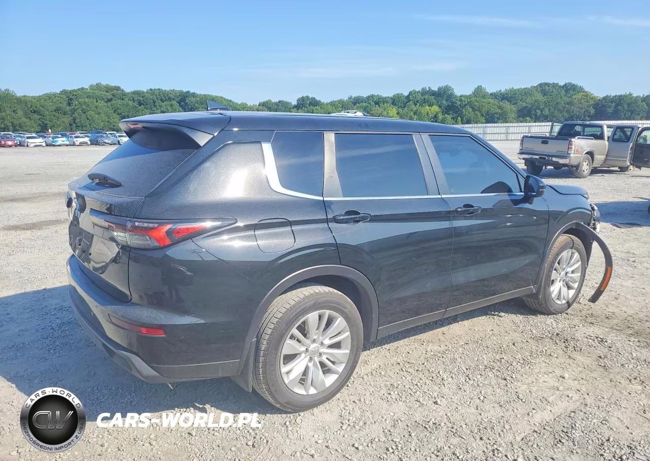 2025 Mitsubishi Outlander Es VIN:JA4J3UA80SZ024721 - 3
