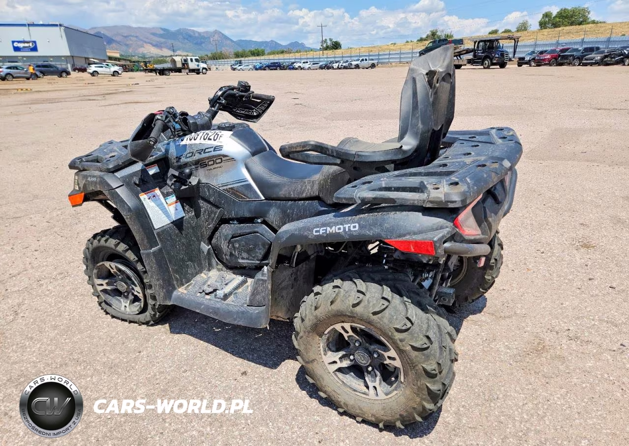 2022 Cfmoto Cforce 600 VIN:LCELDUZB3N6007333 - 3