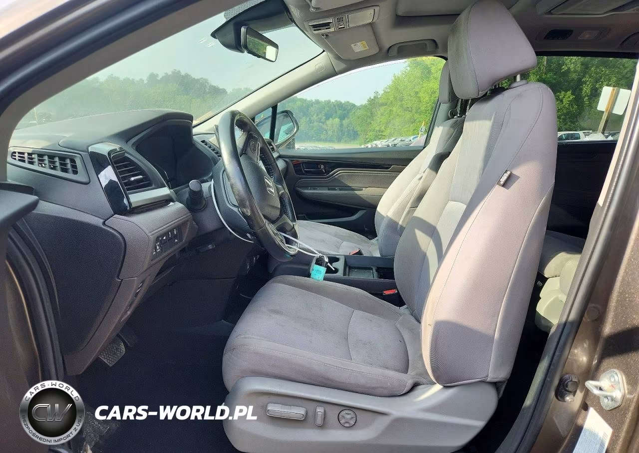 2022 Honda Odyssey Touring VIN:5FNRL6H80NB016607 - 7