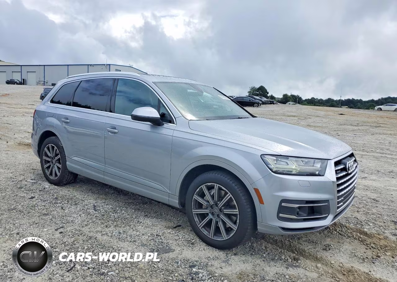 2018 Audi Q7 Prestige VIN:WA1VAAF7XJD011332 - 4