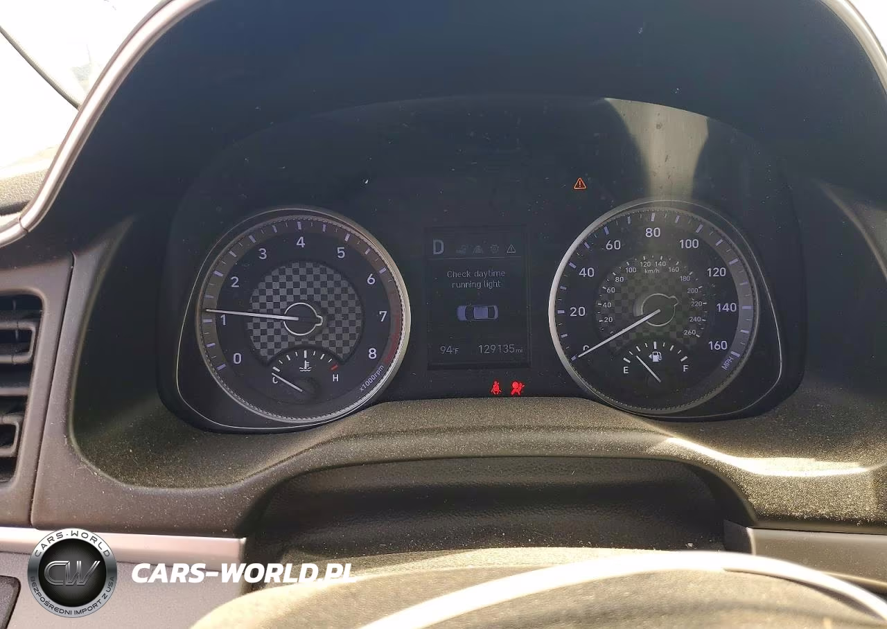 2019 Hyundai Elantra Sel VIN:5NPD84LF7KH408390 - 9