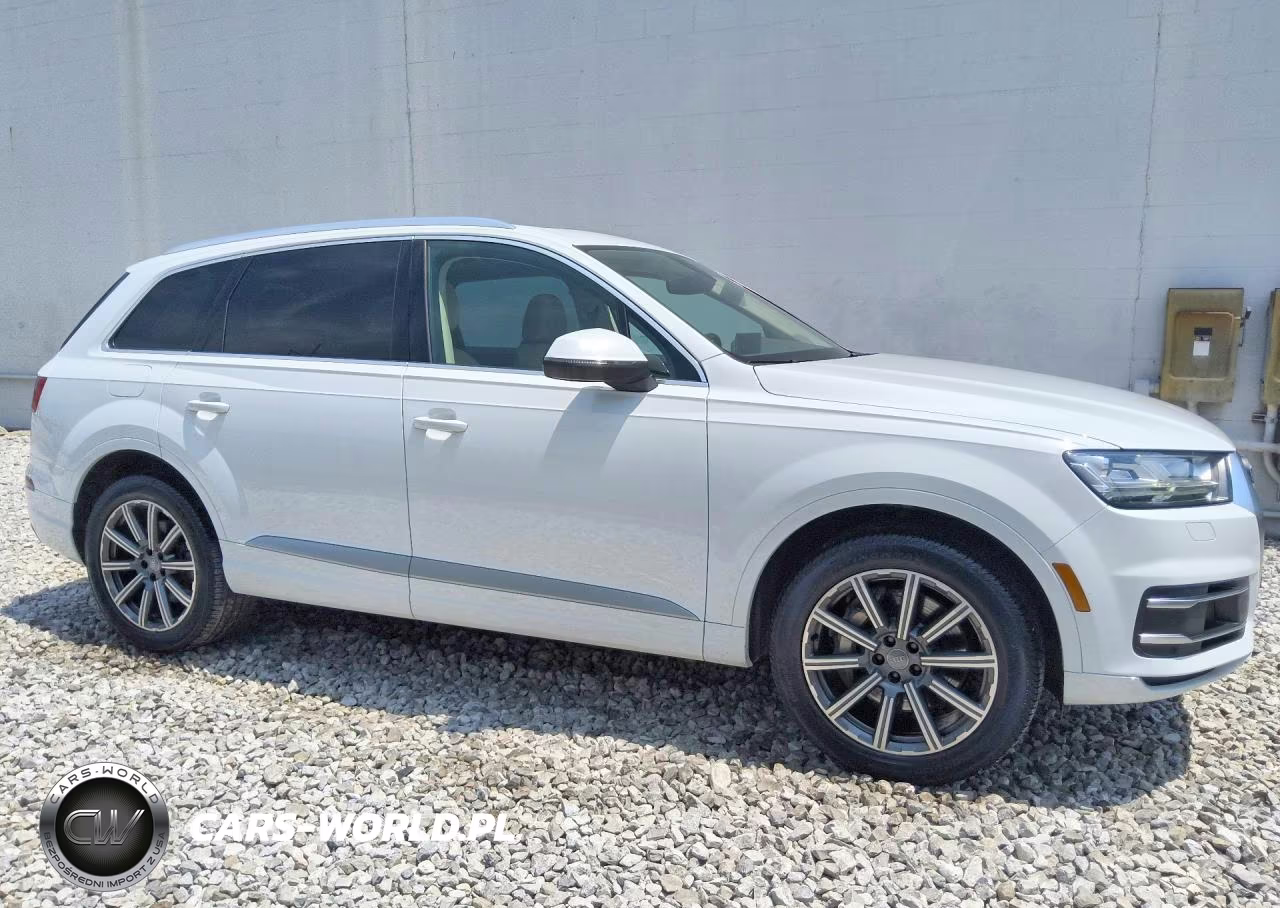 2019 Audi Q7 Premium Plus VIN:WA1LHAF71KD026709 - 4