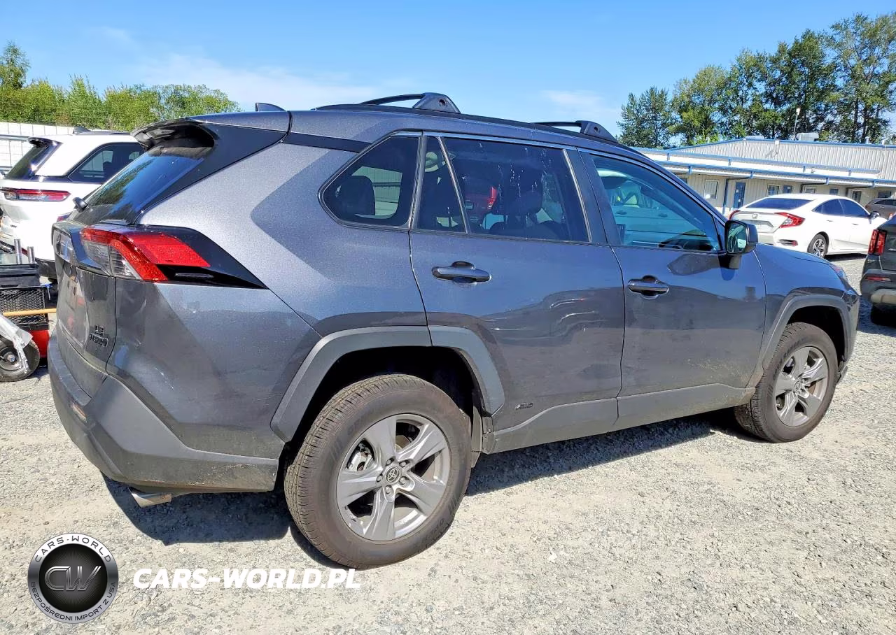 2022 Toyota Rav4 Le VIN:4T3LWRFV7NU067832 - 3