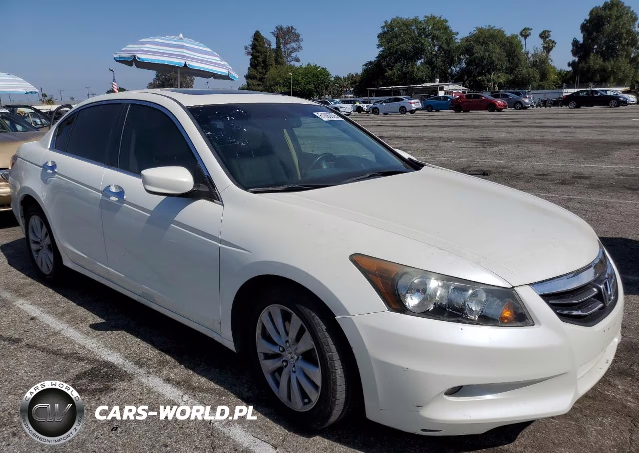 2011 Honda Accord Exl VIN:1HGCP3F81BA007562 - 4