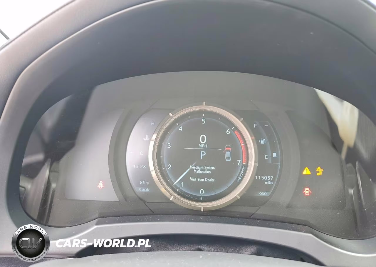 2018 Lexus Is 300 VIN:JTHBA1D21J5068933 - 9