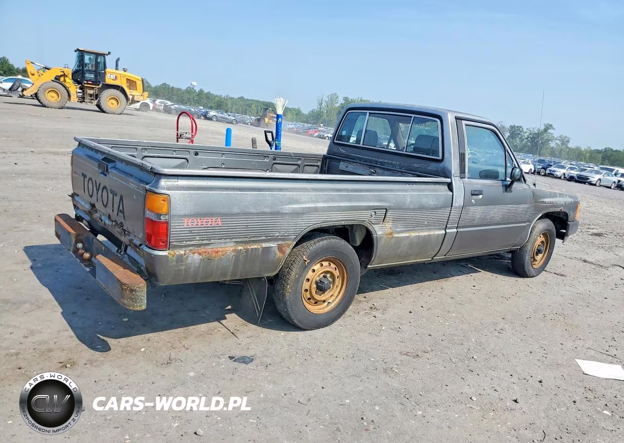 1986 Toyota Pickup 1-2 Ton Rn55 Dlx VIN:JT4RN55DXG0200749 - 3