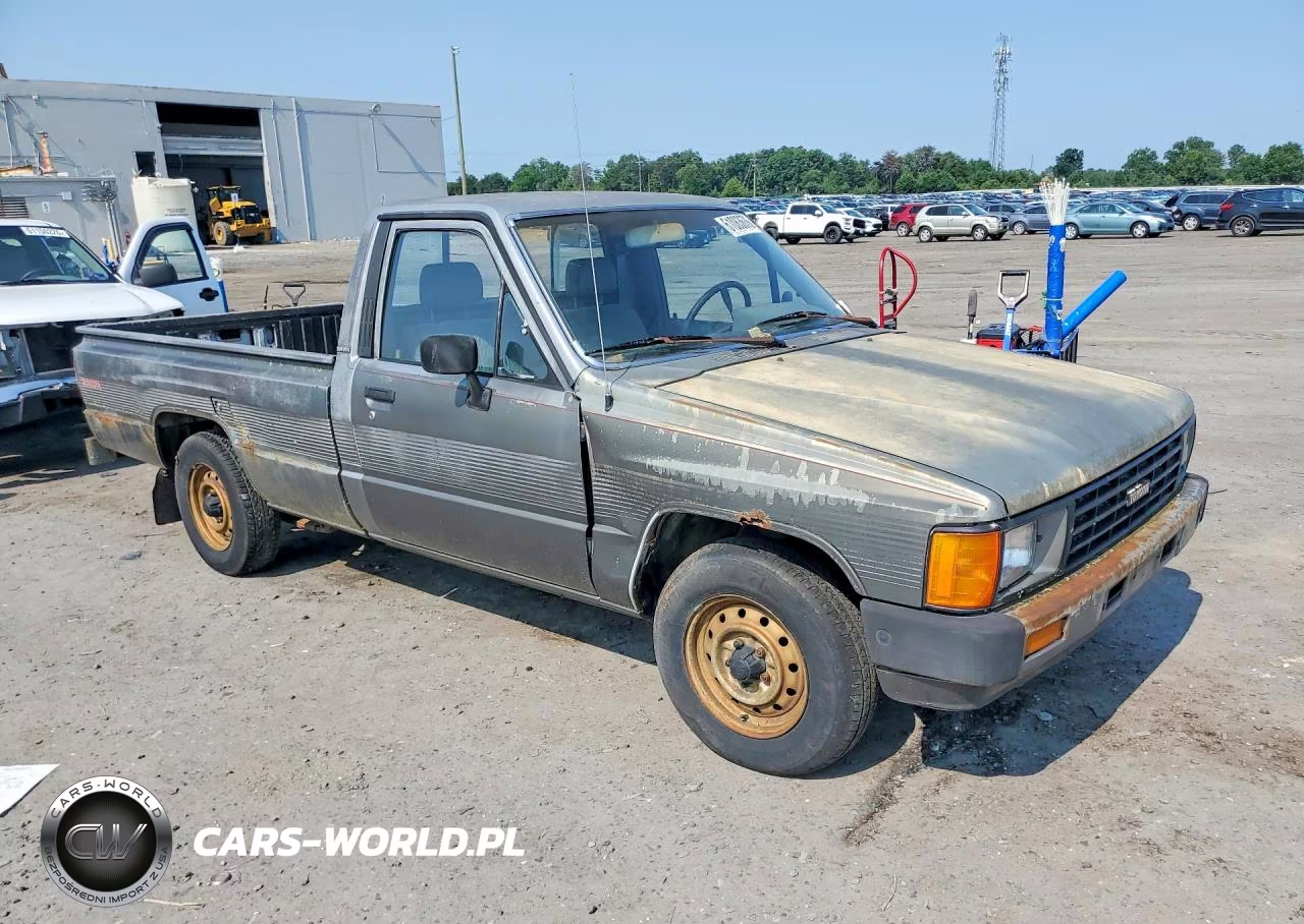 1986 Toyota Pickup 1-2 Ton Rn55 Dlx VIN:JT4RN55DXG0200749 - 4