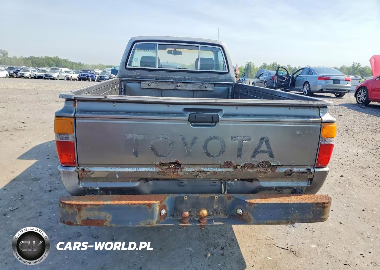 1986 Toyota Pickup 1-2 Ton Rn55 Dlx VIN:JT4RN55DXG0200749 - 6