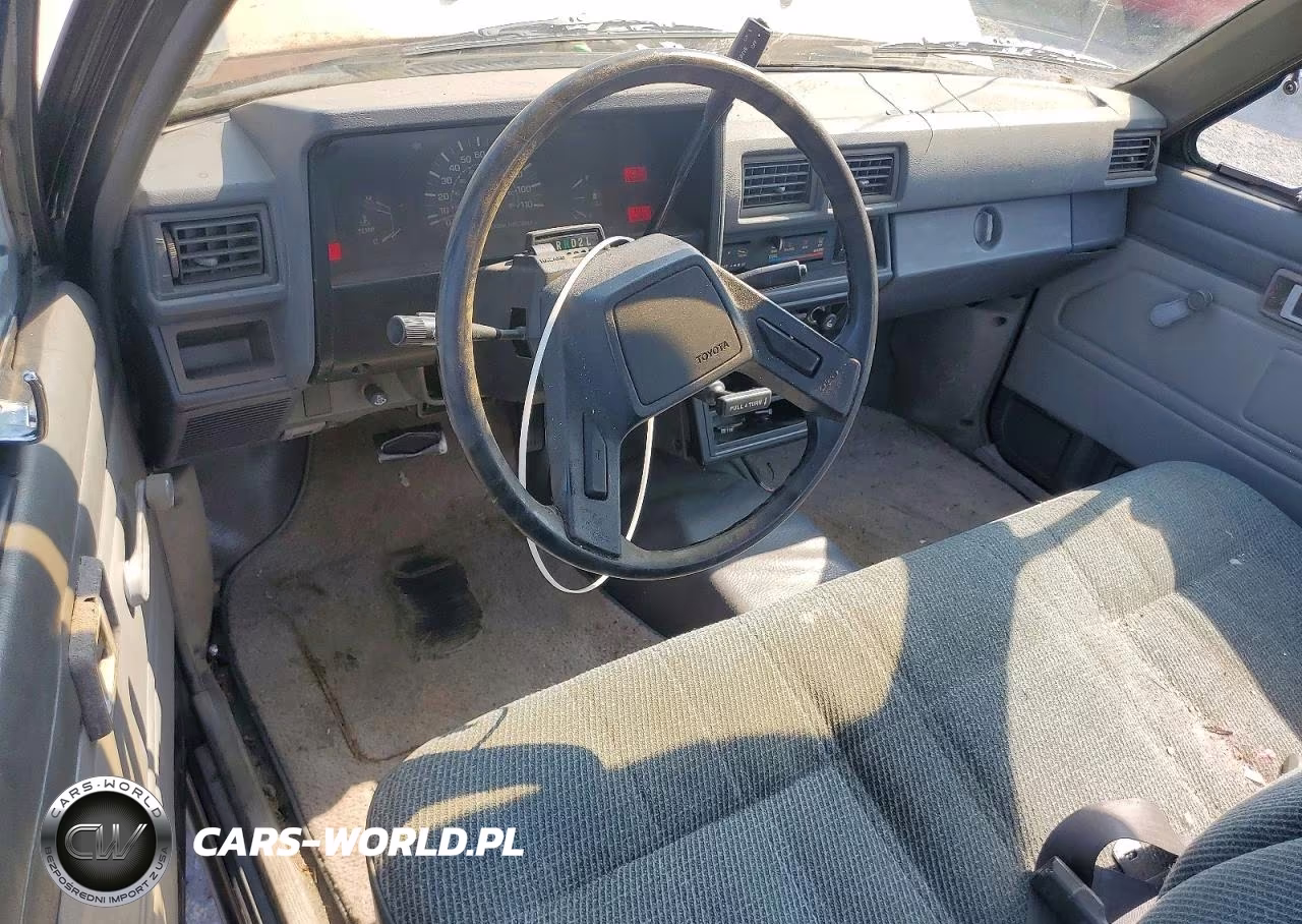 1986 Toyota Pickup 1-2 Ton Rn55 Dlx VIN:JT4RN55DXG0200749 - 8