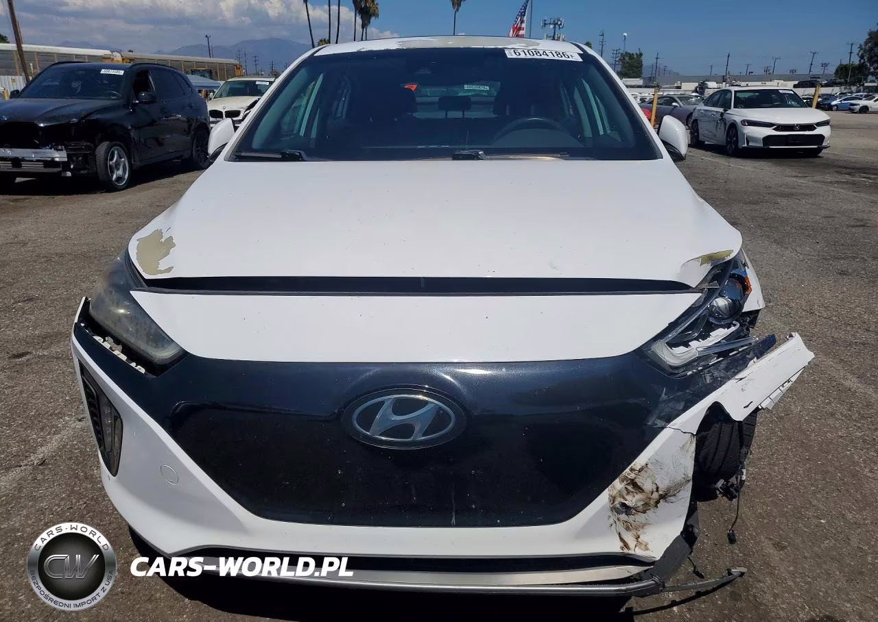 2017 Hyundai Ioniq Limited VIN:KMHC05LH2HU014171 - 5