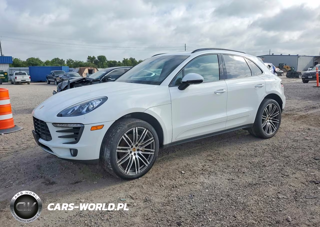 2016 Porsche Macan S