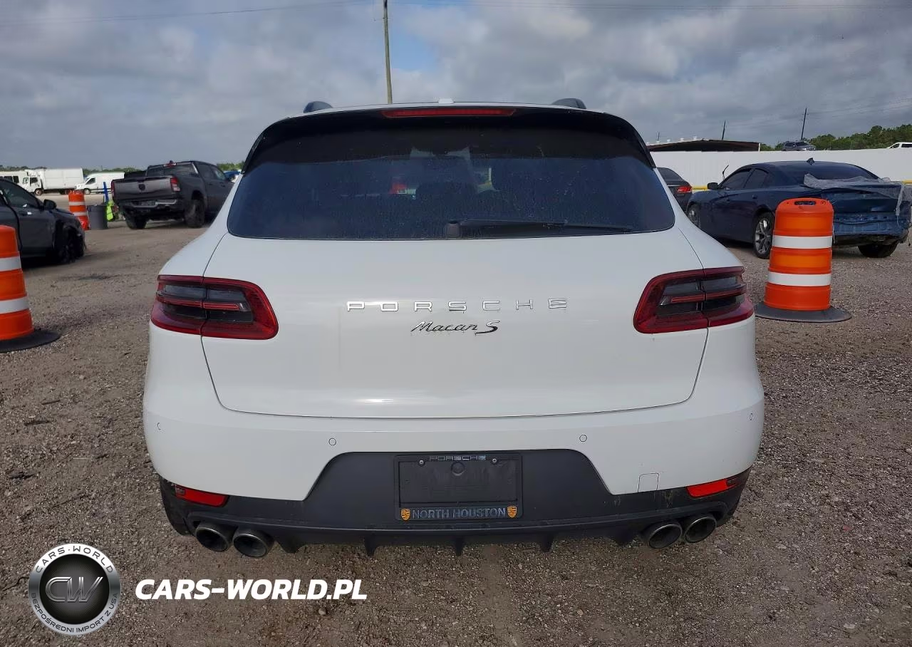 2016 Porsche Macan S VIN:WP1AB2A56GLB41828 - 6