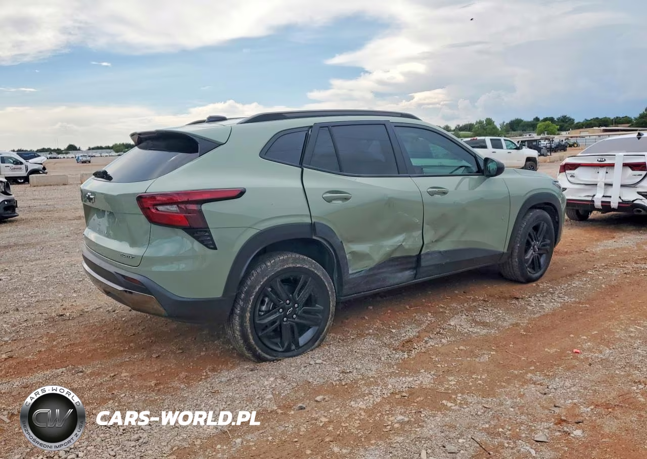 2025 Chevrolet Trax Activ VIN:KL77LKEP0SC208272 - 3
