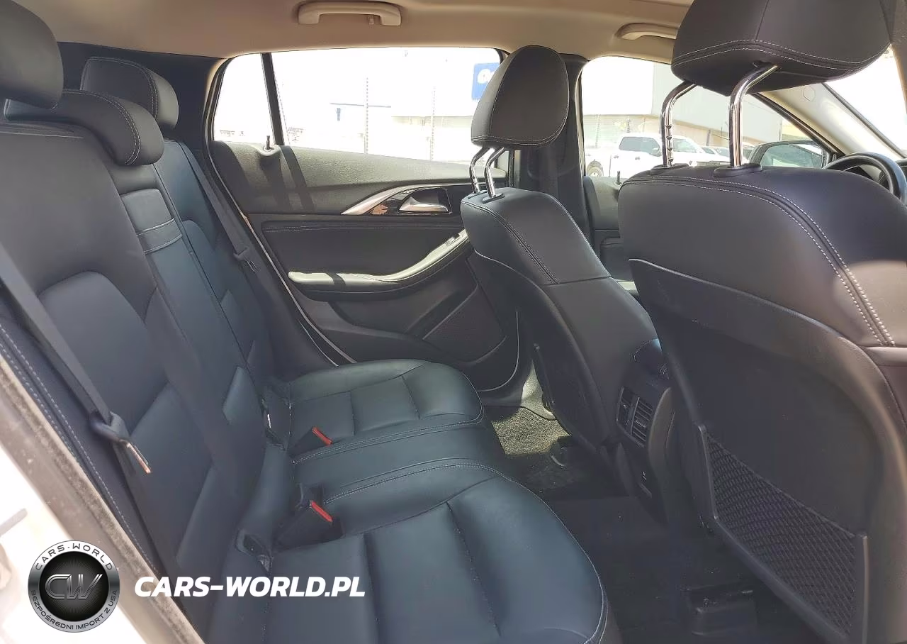 2017 Infiniti Qx30 Premium VIN:SJKCH5CR5HA039196 - 11