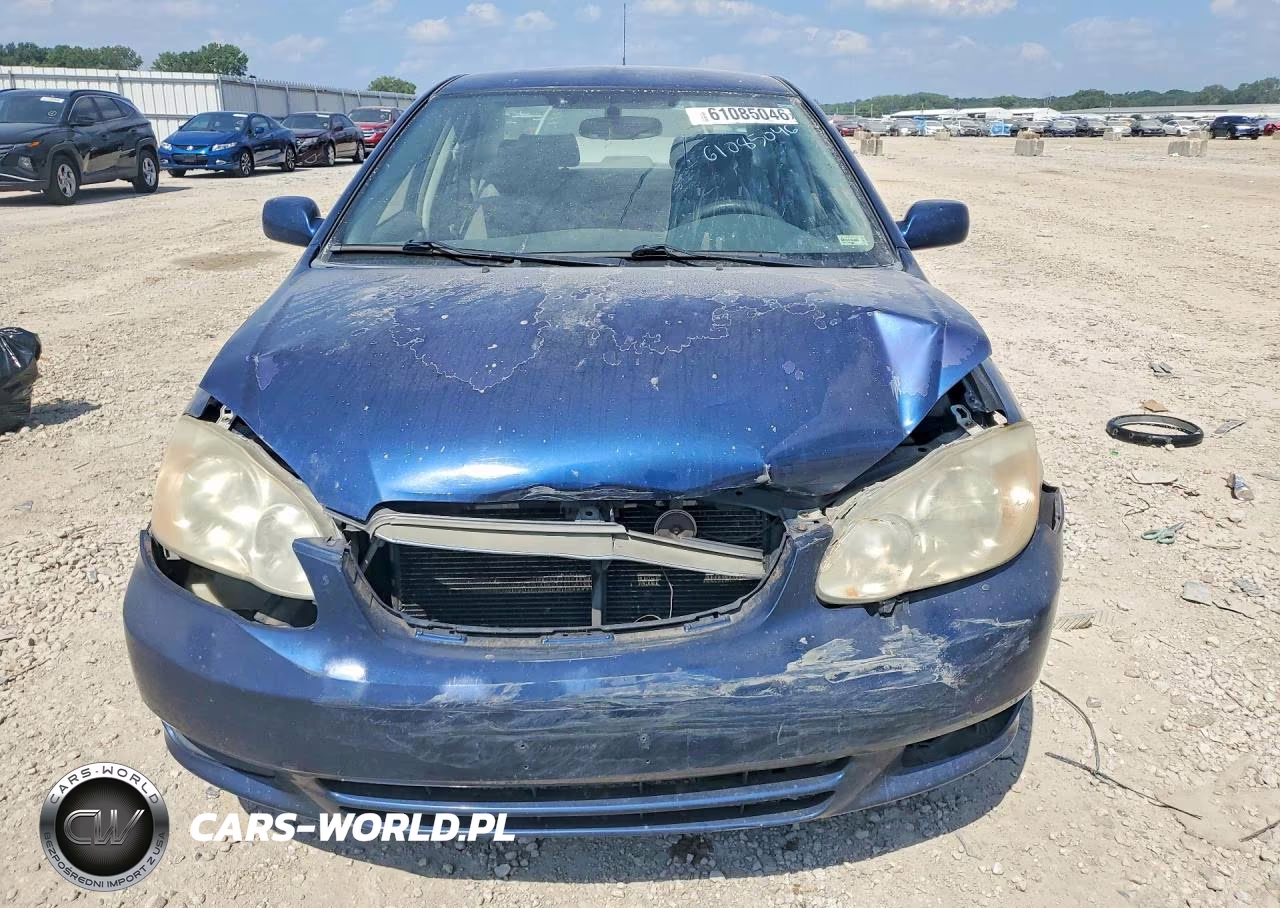 2004 Toyota Corolla Le VIN:JTDBR32EX42036961 - 5