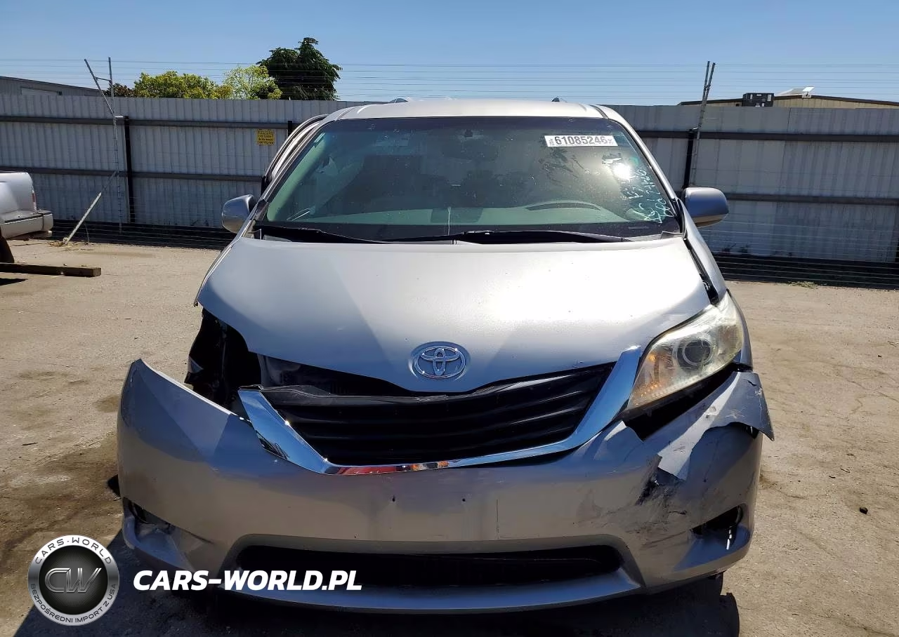 2014 Toyota Sienna Le VIN:5TDKK3DC5ES464236 - 5