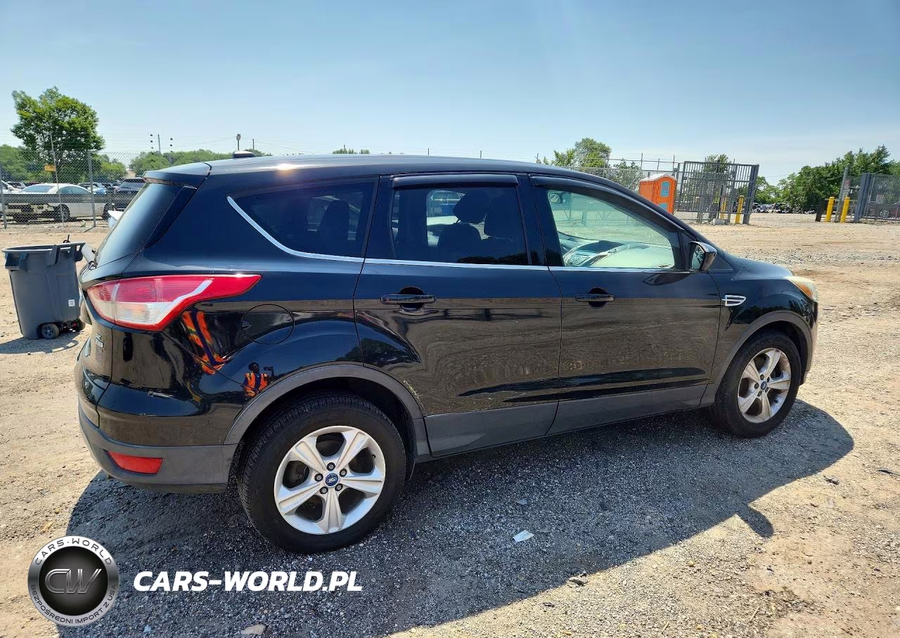 2013 Ford Escape Se VIN:1FMCU9GX3DUA53617 - 3