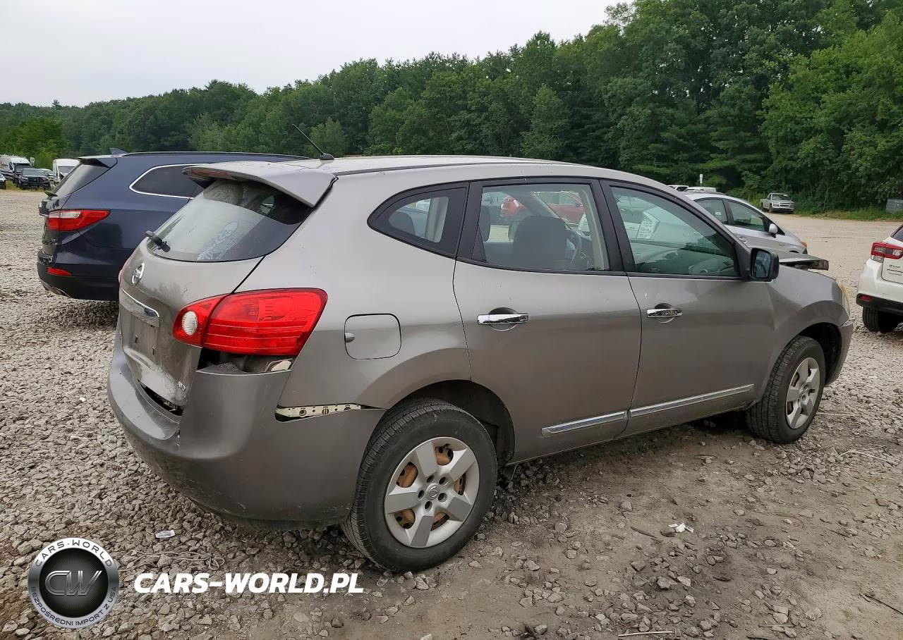 2013 Nissan Rogue S VIN:JN8AS5MV3DW603999 - 3