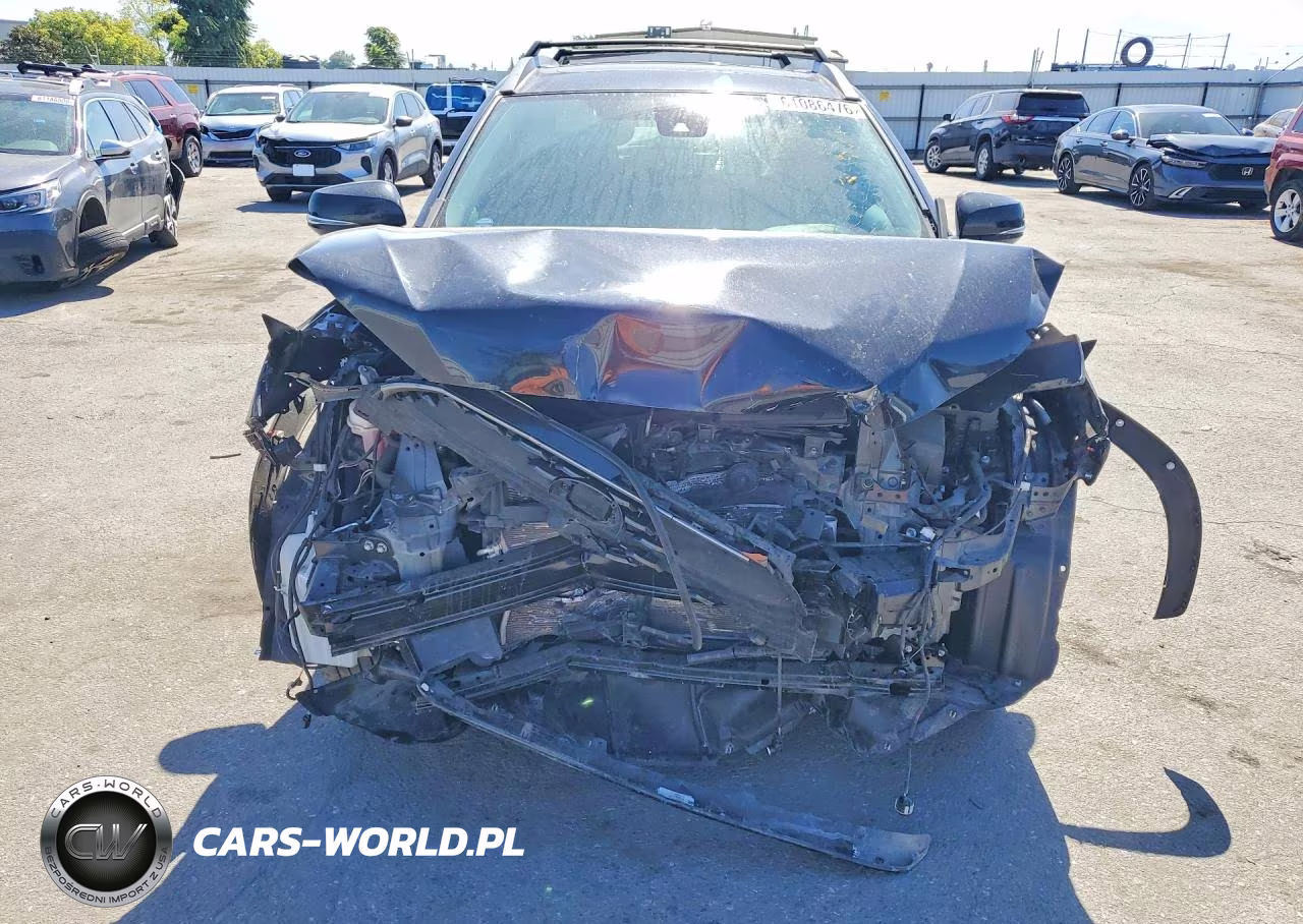 2022 Toyota Corolla Cross Xle VIN:7MUDAABG8NV009618 - 5