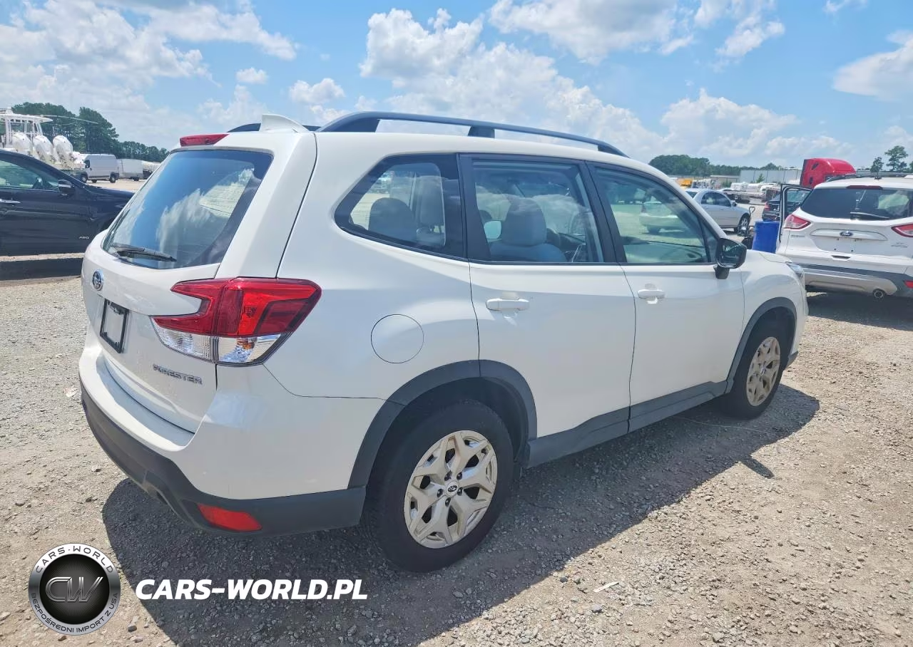 2020 Subaru Forester VIN:JF2SKADC6LH484745 - 3