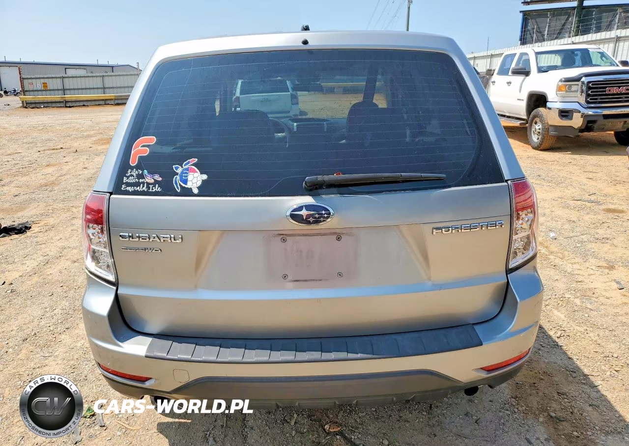 2010 Subaru Forester 2.5X VIN:JF2SH6AC1AH746166 - 6