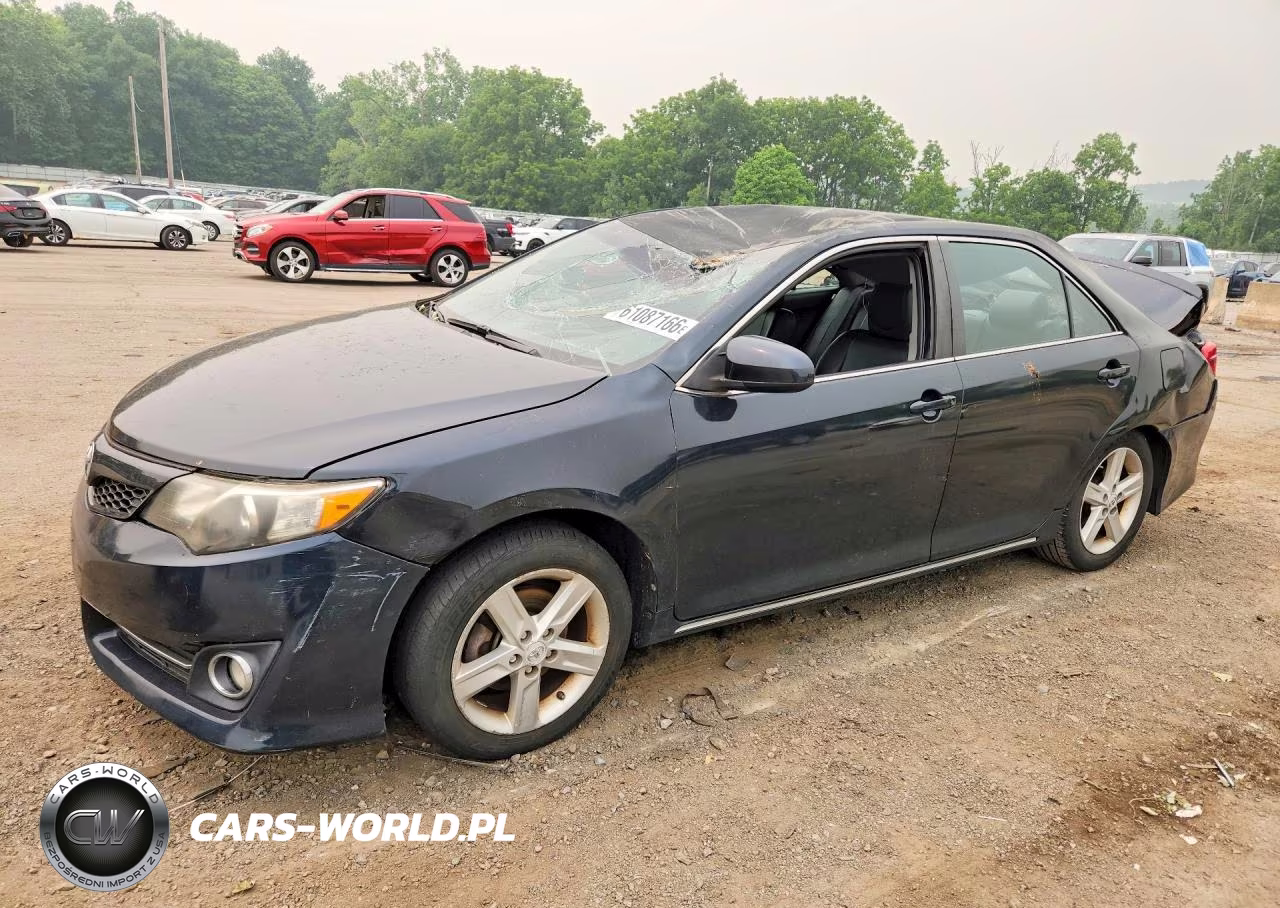 2012 Toyota Camry Se – zdjęcie 1 z 12