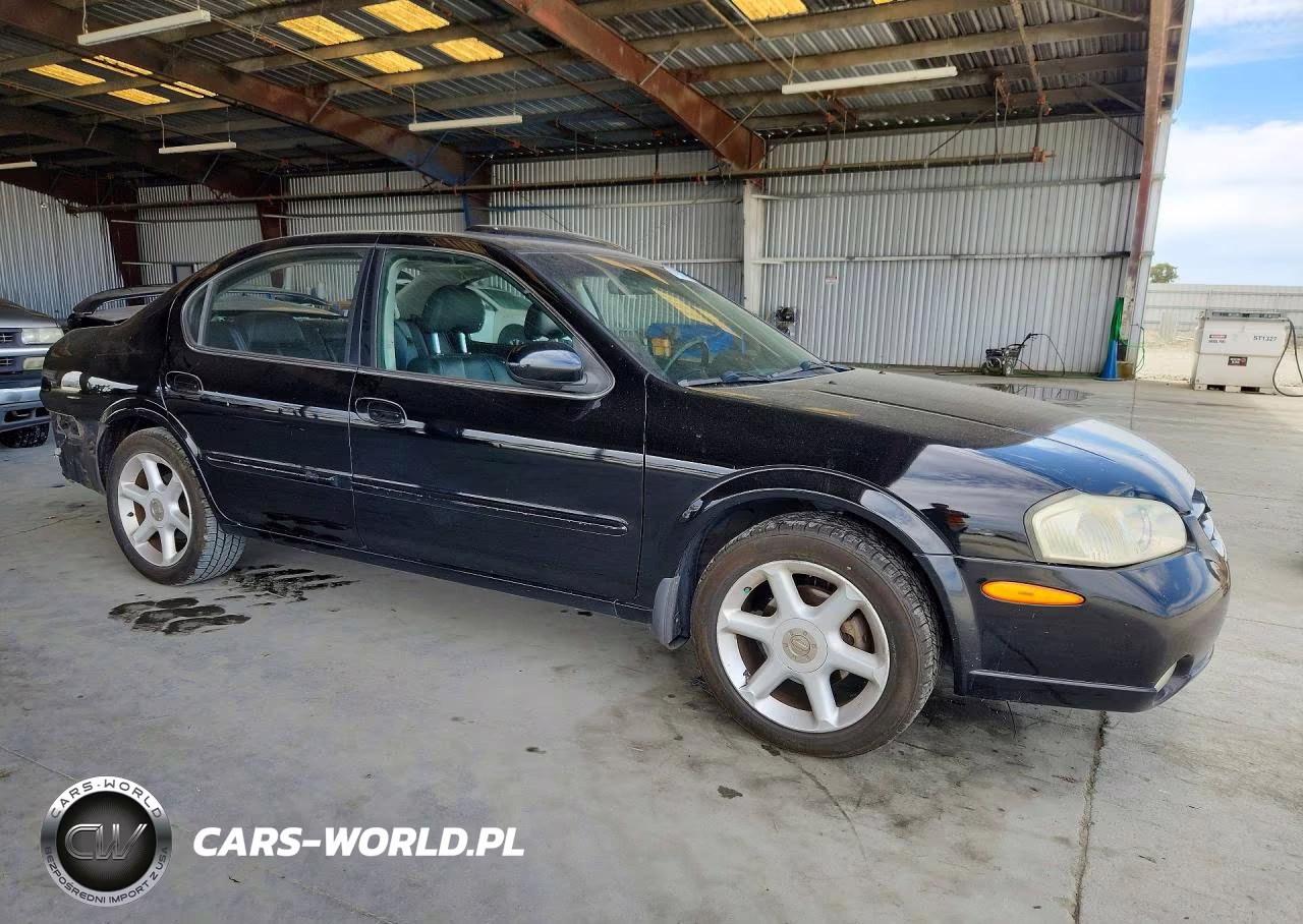 2000 Nissan Maxima Gxe VIN:JN1CA31A3YT223942 - 4